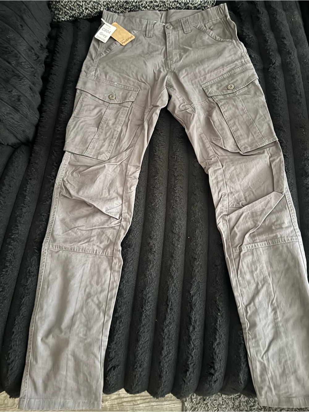 Men's Cargo Pants in Light Gray with Multi-Pocket Utility Design